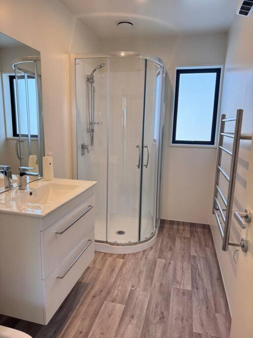 Cbd Luxury Parkside Living 2 Bedroom With Parking 基督城 外观 照片