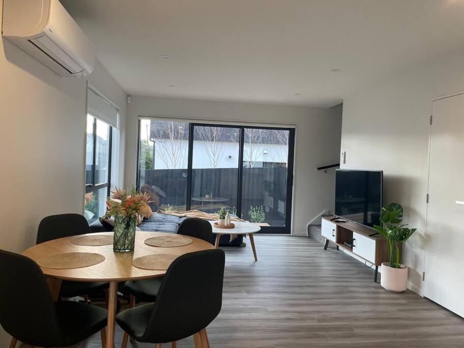 Cbd Luxury Parkside Living 2 Bedroom With Parking 基督城 外观 照片